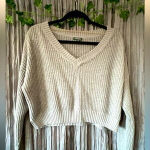 Grey cropped knitted sweater
